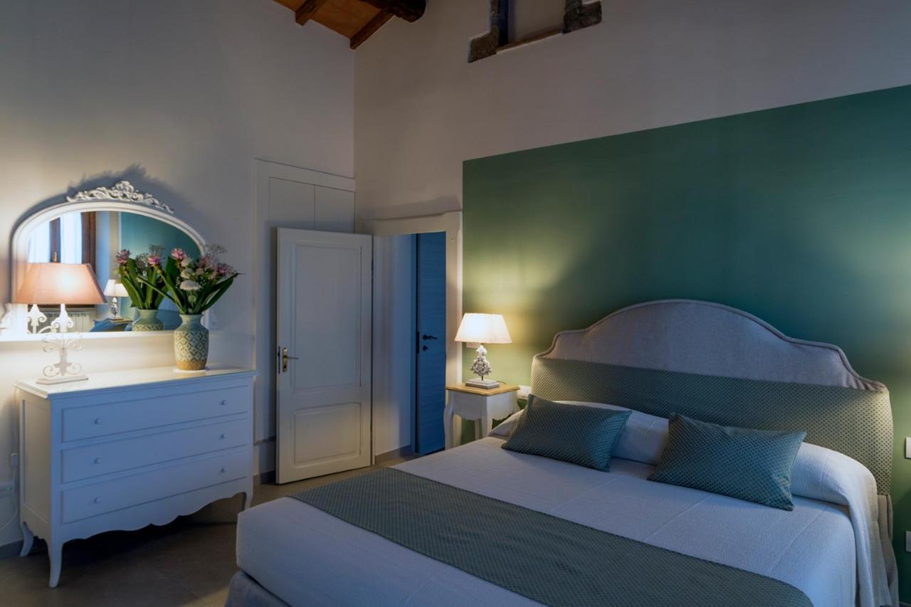 Dimo' Re Bed & Breakfast Farnese Exterior photo